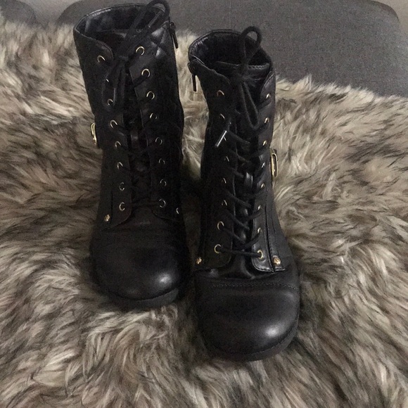 Black cushion style combat boots - Picture 3 of 3